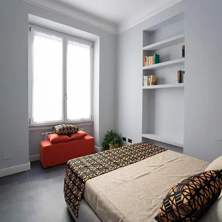 Charming Modern Near Argonne Daire Milano