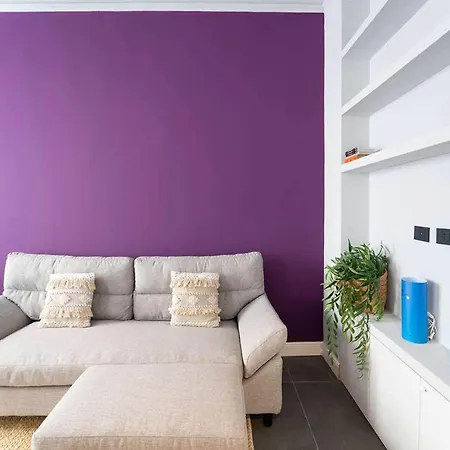 Charming Modern Near Argonne 밀라노