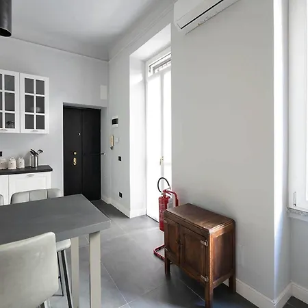 아파트 Charming Modern Near Argonne 밀라노
