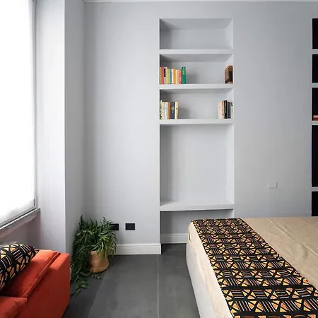 Charming Modern Near Argonne 아파트